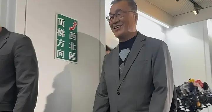 鄭麗文太猛了！“藍皮綠骨”集體變臉，李四川大義滅親讓政敵傻眼