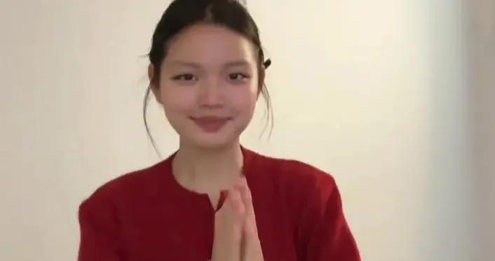 換童事件反轉？大女孩小號曝光已轉型做網紅，10歲女童卻被曝貧困