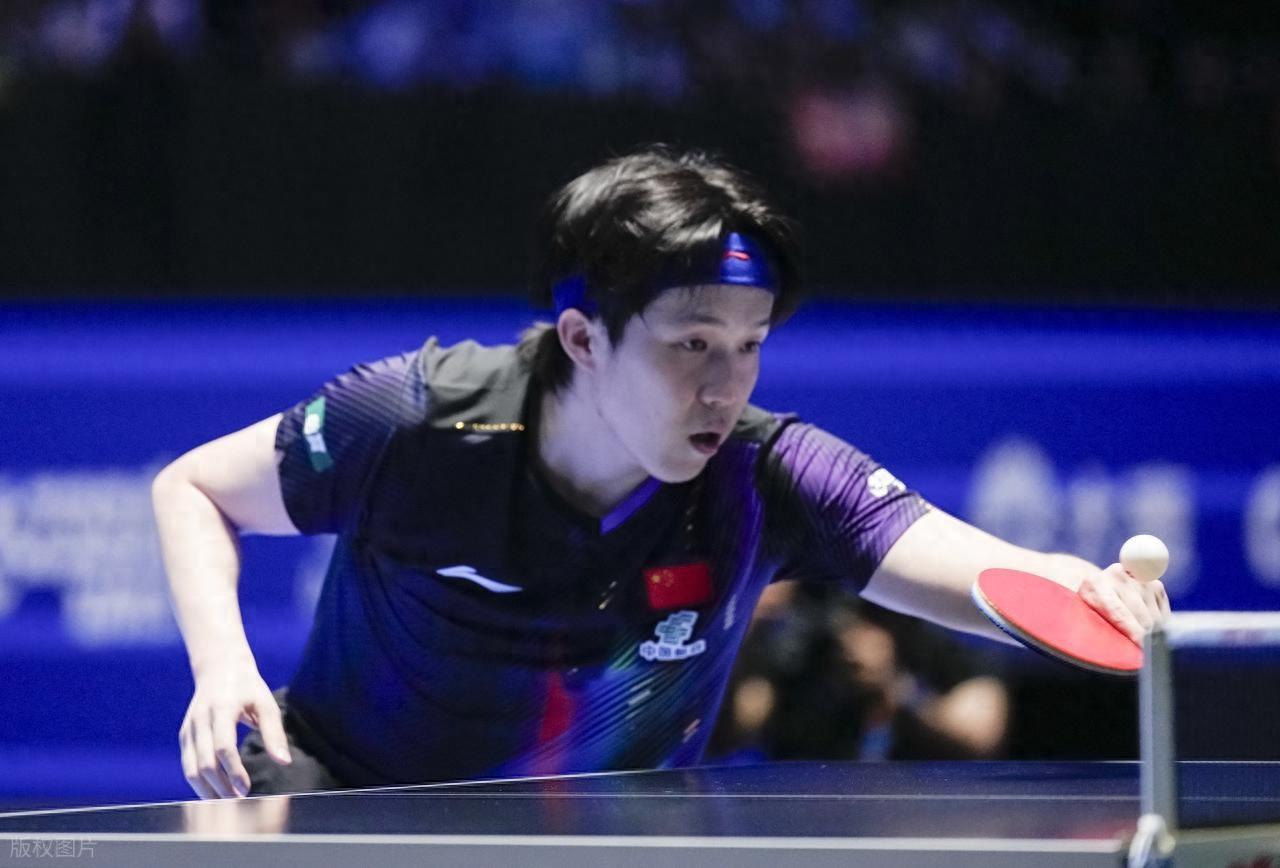 WTT新加坡大滿貫-王楚欽僅用時22分鐘 3-0完勝澳洲小將晉級下一輪