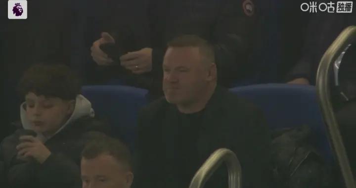 雙料名宿！魯尼現身看臺，現場觀戰埃弗頓vs曼聯