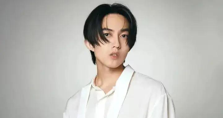 林宥嘉發文怒懟記者！因不滿臺媒反覆炒作其與鄧紫棋的戀情舊聞