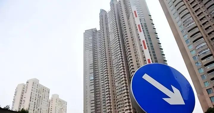 爲了“掏空”老百姓家底，而編造出來的“4大謊言”，誰信誰倒黴