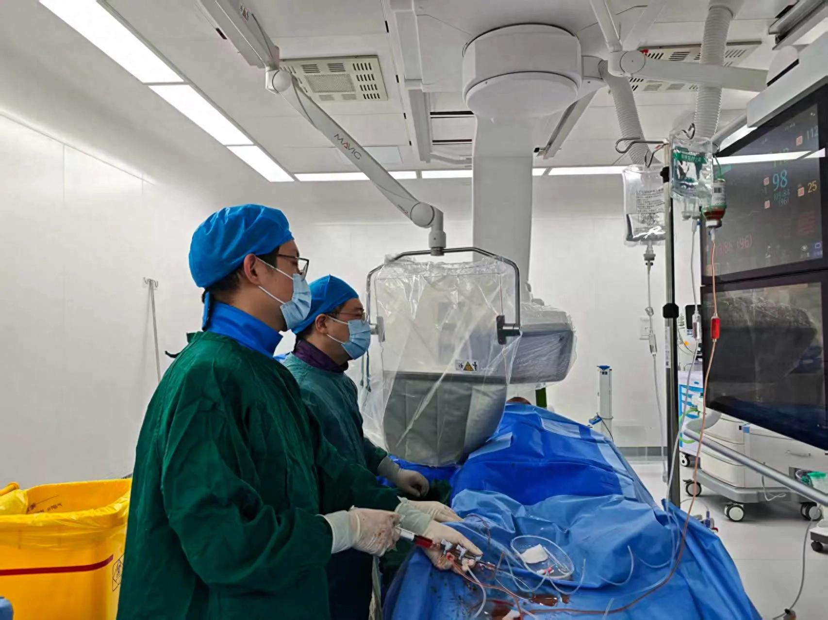 大年初四連續兩名年輕患者急性心梗 專家提醒：出現胸悶胸痛要抓住黃金一小時