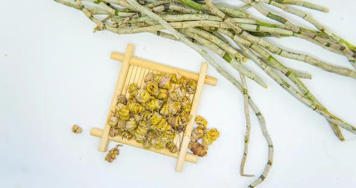 鮮石斛怎麼喫最營養？從早餐煮粥到晚餐燉湯，這樣喫口感好易吸收