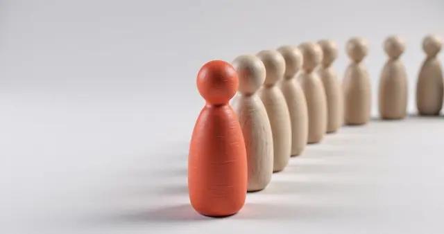 你不必“合羣”，只需成爲自己